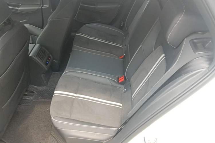 Used Volkswagen Golf 2021 280TSI DSG R-Line Left Rear Seat