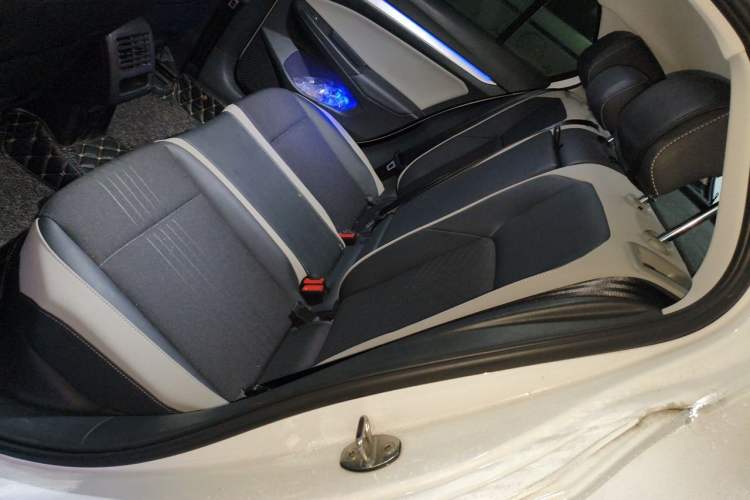 Used Volkswagen Golf 2021 280TSI DSG Pro Left Rear Seat