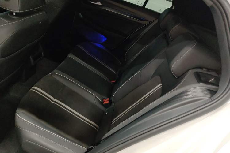 Used Volkswagen Golf 2021 280TSI DSG R-Line Left Rear Seat