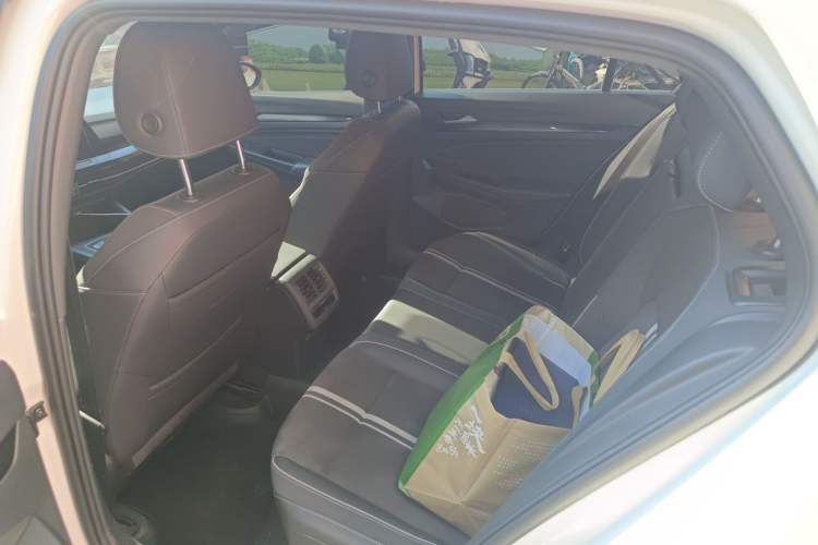Used Volkswagen Golf 2021 280TSI DSG R-Line Left Rear Seat