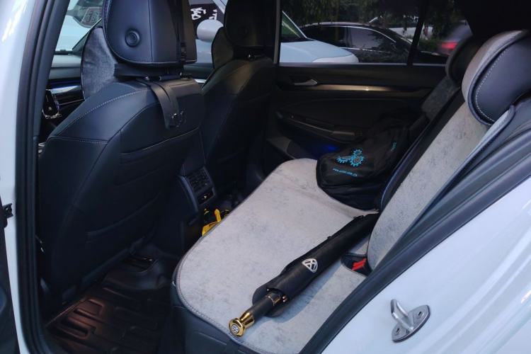 Used Volkswagen Golf 2021 280TSI DSG R-Line Left Rear Seat