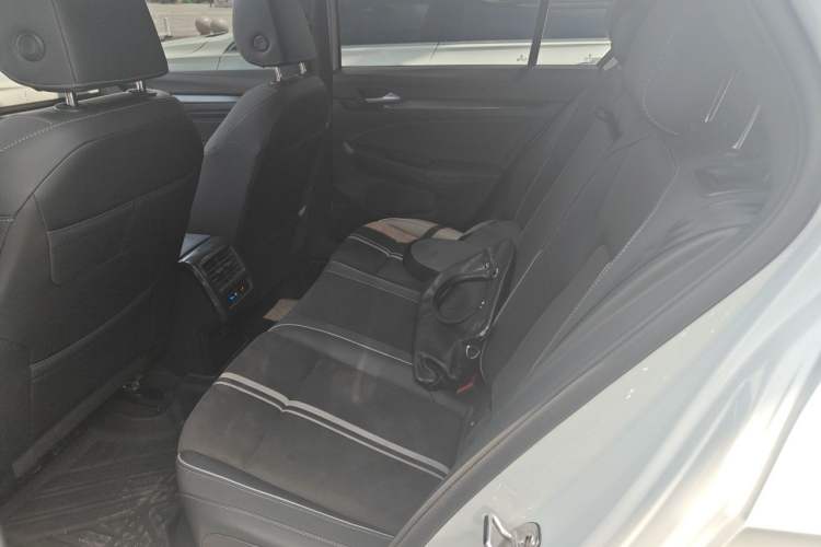Used Volkswagen Golf 2021 280TSI DSG R-Line Left Rear Seat