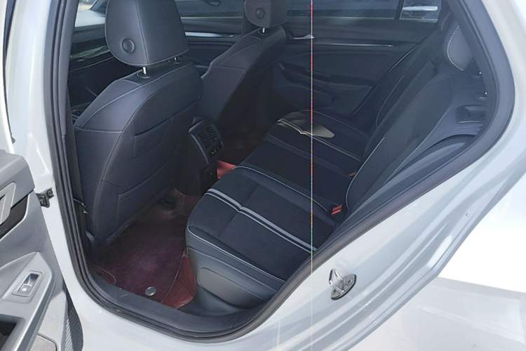 Used Volkswagen Golf 2021 280TSI DSG R-Line Left Rear Seat