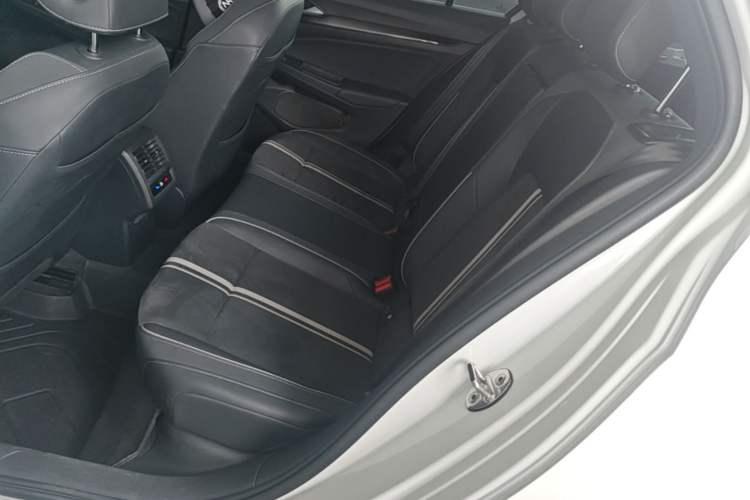 Used Volkswagen Golf 2021 280TSI DSG Pro First Edition Left Rear Seat