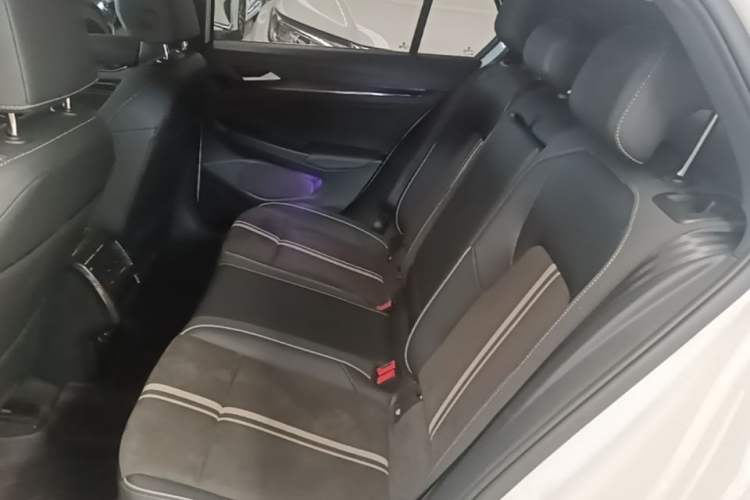 Used Volkswagen Golf 2021 280TSI DSG R-Line Left Rear Seat