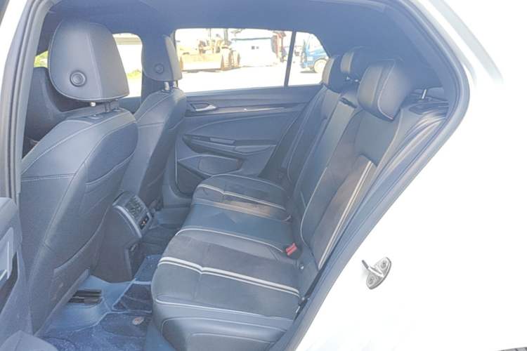 Used Volkswagen Golf 2021 280TSI DSG R-Line Left Rear Seat