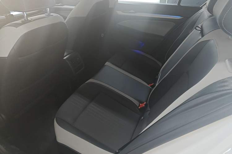 Used Volkswagen Golf 2021 280TSI DSG Pro Left Rear Seat