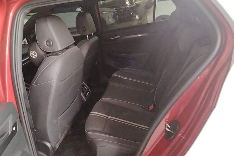Used Volkswagen Golf 2021 280TSI DSG R-Line Left Rear Seat
