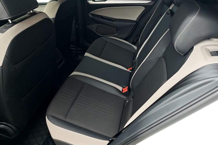 Used Volkswagen Golf 2021 280TSI DSG Pro Left Rear Seat