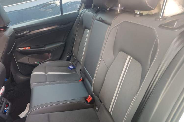 Used Volkswagen Golf 2021 280TSI DSG R-Line Left Rear Seat