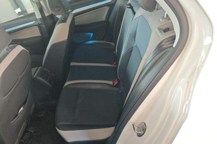 Used Volkswagen Golf 2021 280TSI DSG Pro Left Rear Seat