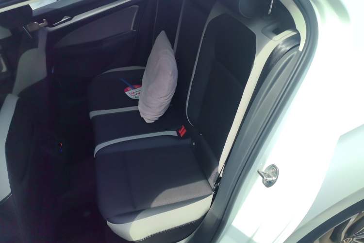 Used Volkswagen Golf 2021 280TSI DSG 30th Anniversary Edition Left Rear Seat