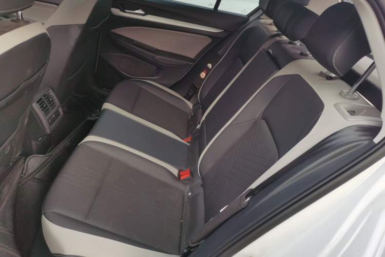 Used Volkswagen Golf 2021 280TSI DSG R-Line Left Rear Seat