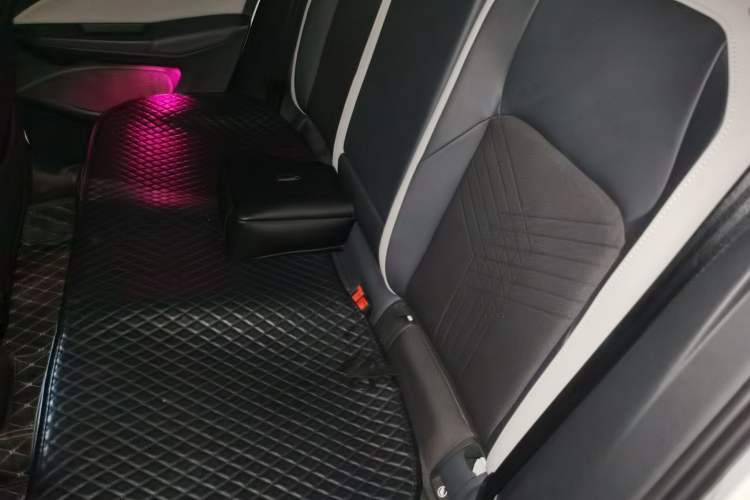 Used Volkswagen Golf 2021 280TSI DSG Pro First Edition Left Rear Seat
