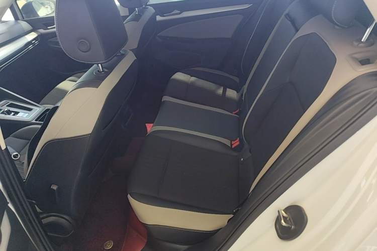 Used Volkswagen Golf 2021 200TSI DSG Pro Left Rear Seat