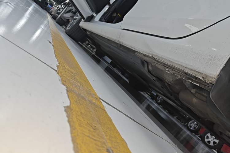 Used Volkswagen Golf 2021 280TSI DSG Pro Left Side Sill