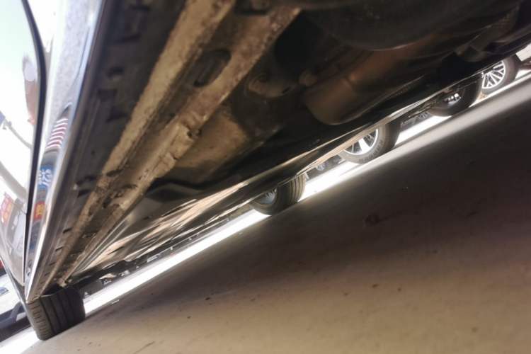 Used Volkswagen Golf 2021 280TSI DSG R-Line Left Side Sill