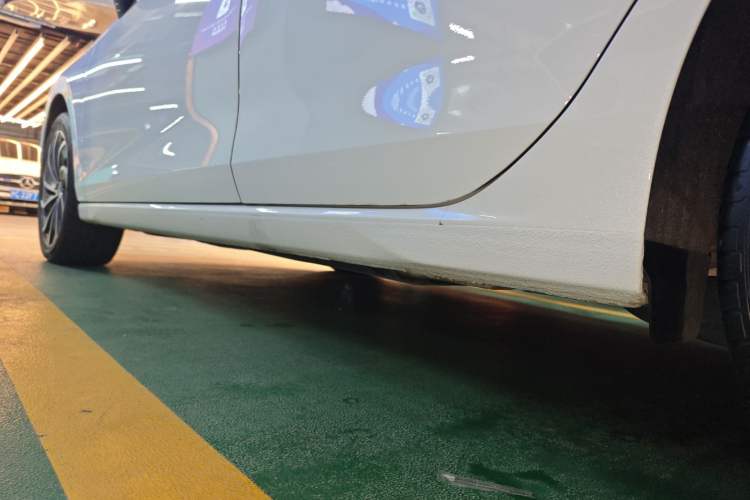 Used Volkswagen Golf 2021 280TSI DSG Pro Left Side Sill