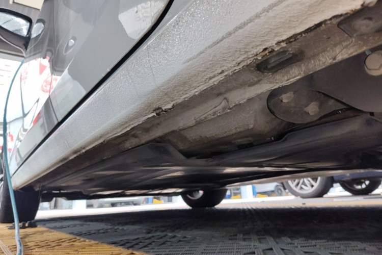 Used Volkswagen Golf 2021 200TSI DSG Pro Left Side Sill