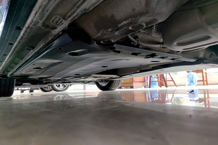 Used Volkswagen Golf 2021 280TSI DSG R-Line Left Side Sill