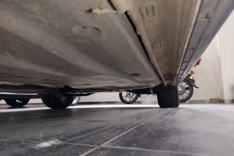 Used Volkswagen Golf 2021 280TSI DSG R-Line Left Side Sill
