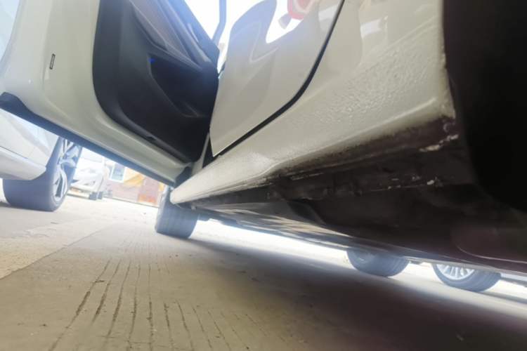 Used Volkswagen Golf 2021 280TSI DSG Pro Left Side Sill