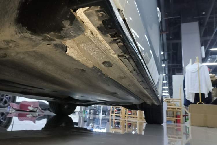 Used Volkswagen Golf 2021 280TSI DSG R-Line Left Side Sill