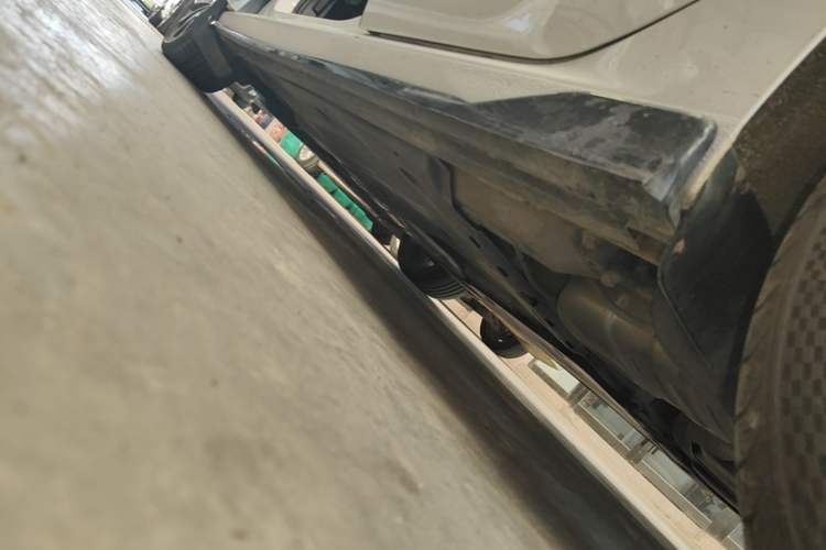 Used Volkswagen Golf 2021 280TSI DSG Pro Left Side Sill