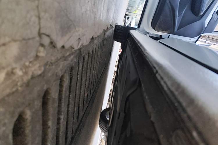 Used Volkswagen Golf 2021 280TSI DSG Pro Left Side Sill
