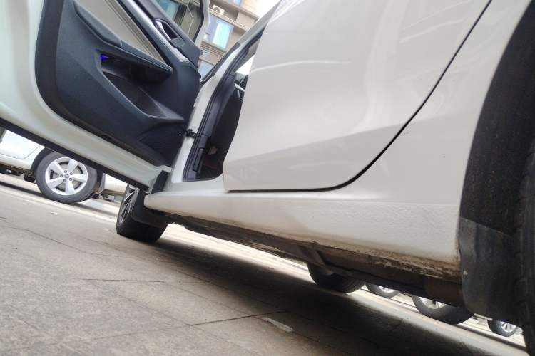 Used Volkswagen Golf 2021 280TSI DSG Pro Left Side Sill