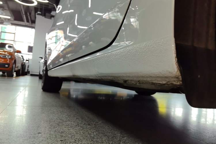 Used Volkswagen Golf 2021 280TSI DSG Pro Left Side Sill