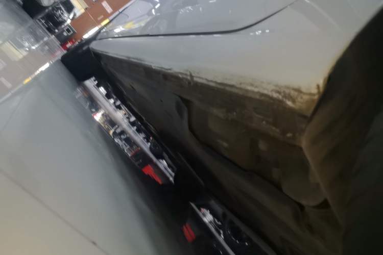 Used Volkswagen Golf 2021 200TSI DSG Pro Left Side Sill