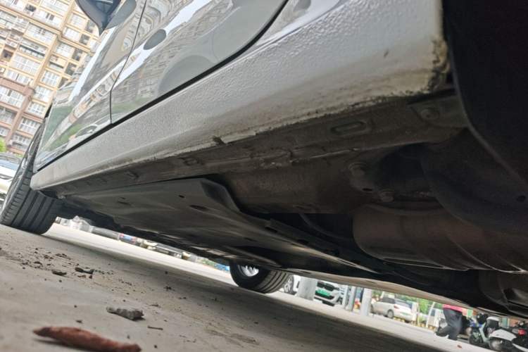 Used Volkswagen Golf 2021 280TSI DSG 30th Anniversary Edition Left Side Sill