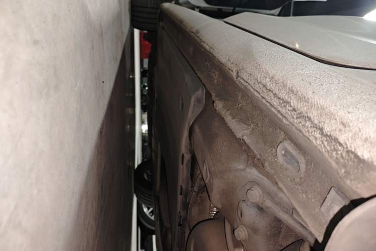 Used Volkswagen Golf 2021 280TSI DSG Pro First Edition Left Side Sill