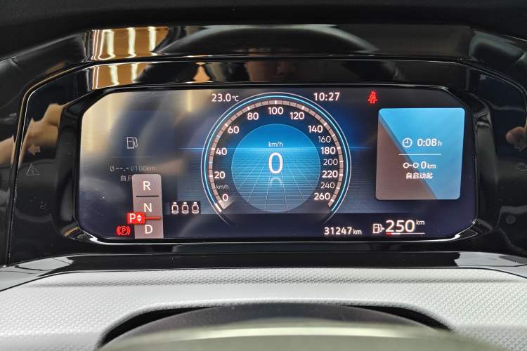 Used Volkswagen Golf 2021 280TSI DSG Pro Odometer Close Up