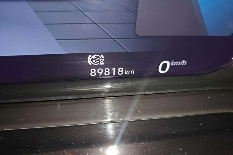 Used Volkswagen Golf 2021 280TSI DSG R-Line Odometer Close Up