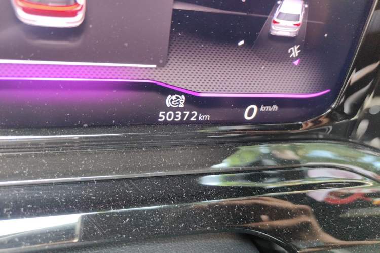 Used Volkswagen Golf 2021 280TSI DSG R-Line Odometer Close Up