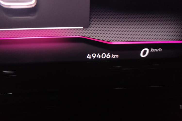 Used Volkswagen Golf  Odometer Close Up