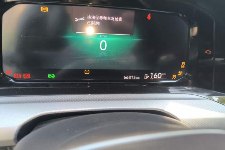 Used Volkswagen Golf 2021 280TSI DSG Pro Odometer Close Up