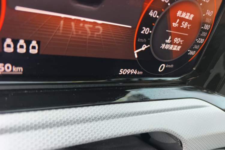 Used Volkswagen Golf 2021 280TSI DSG Pro Odometer Close Up