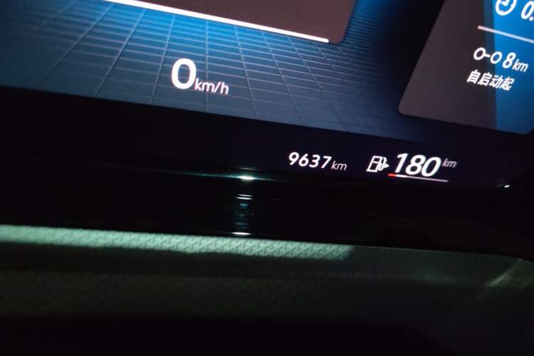 Used Volkswagen Golf 2021 280TSI DSG Pro Odometer Close Up