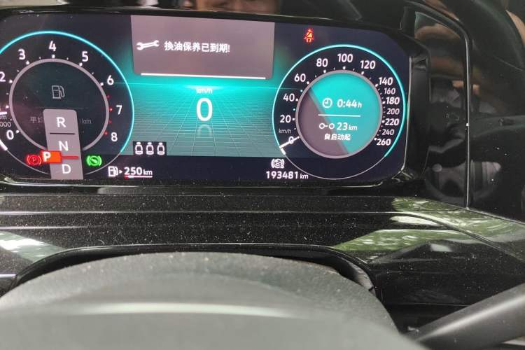 Used Volkswagen Golf 2021 280TSI DSG R-Line Odometer Close Up