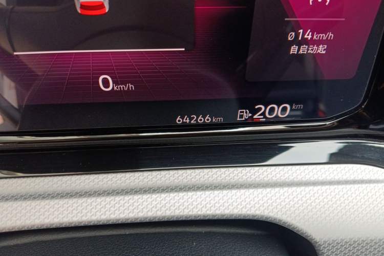Used Volkswagen Golf 2021 280TSI DSG Pro Odometer Close Up
