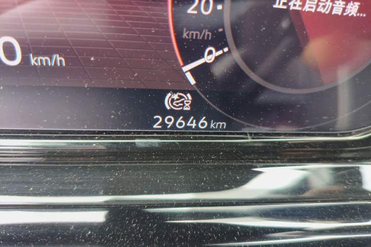 Used Volkswagen Golf 2021 280TSI DSG R-Line Odometer Close Up