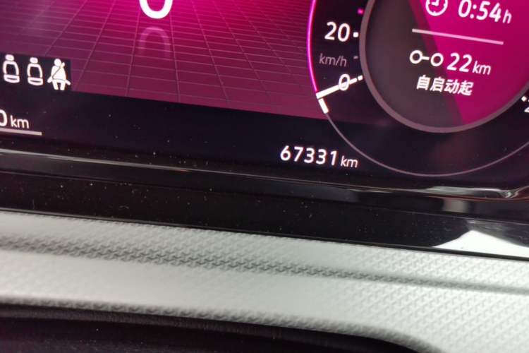 Used Volkswagen Golf 2021 280TSI DSG Pro Odometer Close Up