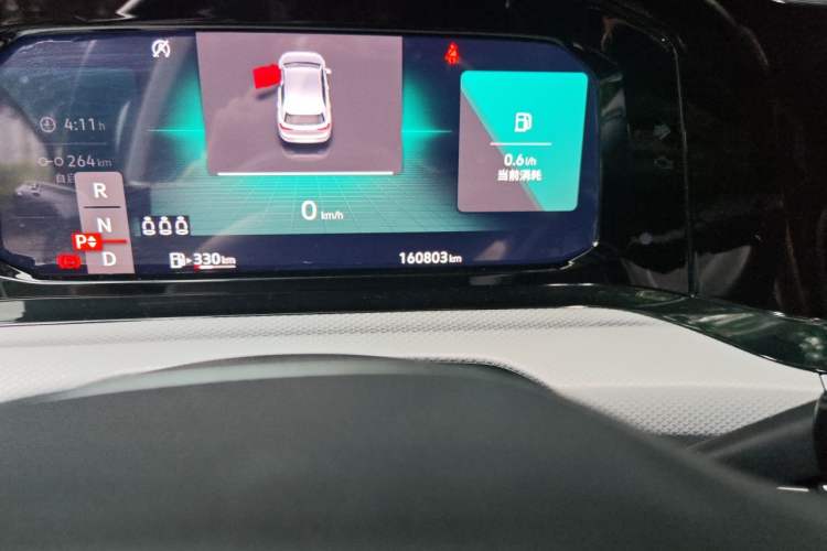 Used Volkswagen Golf 2021 280TSI DSG Pro Odometer Close Up