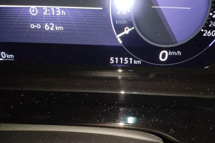 Used Volkswagen Golf 2021 280TSI DSG R-Line Odometer Close Up