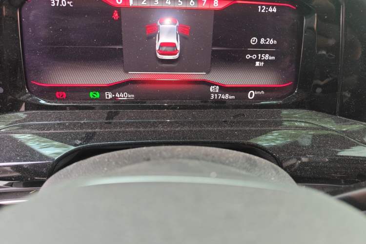 Used Volkswagen Golf 2021 280TSI DSG R-Line Odometer Close Up