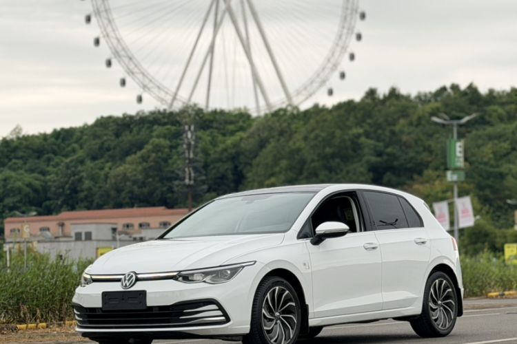Ojetý Volkswagen Golf 2021 280TSI DSG Pro Guazi used car, China used car export, Used car for sale, Used  cars, Cheapest cars for sale