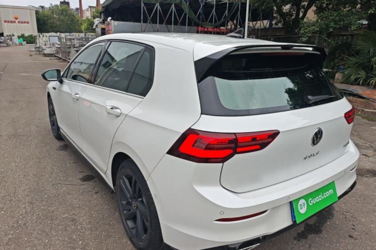Used Volkswagen Golf 2021 280TSI DSG R-Line Rear Left 45 Deg